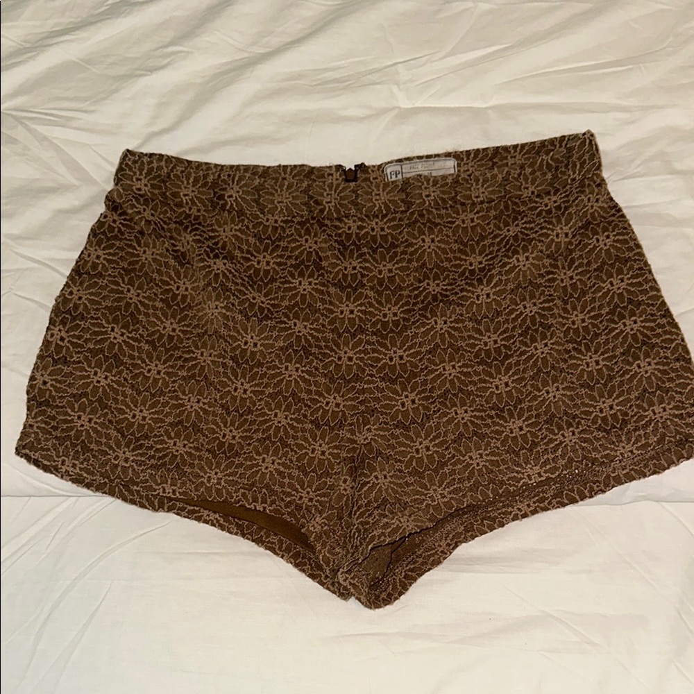 Free People High-Waist, Stretch Lace Shorts SZ 10B